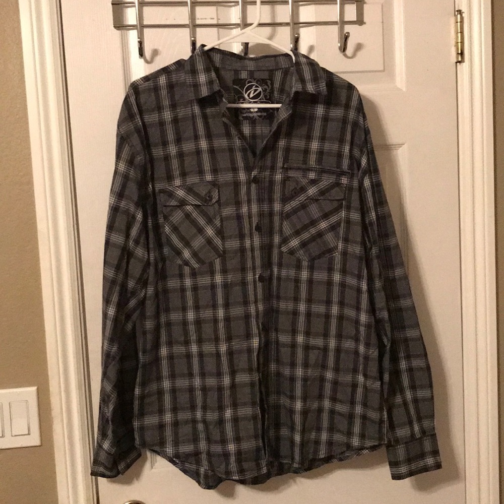Men’s dress shirt